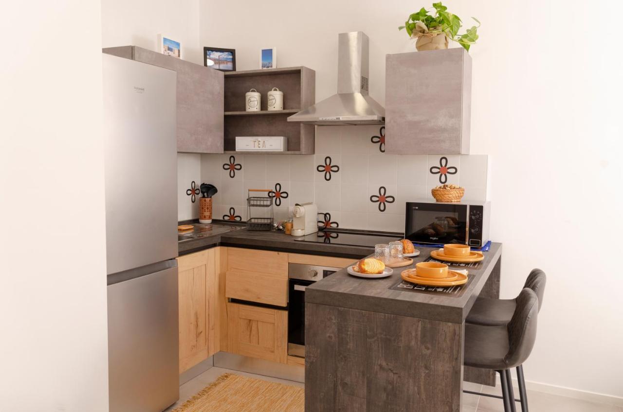 Apulialux Garruba Cozy Apt & Parking Bari Esterno foto